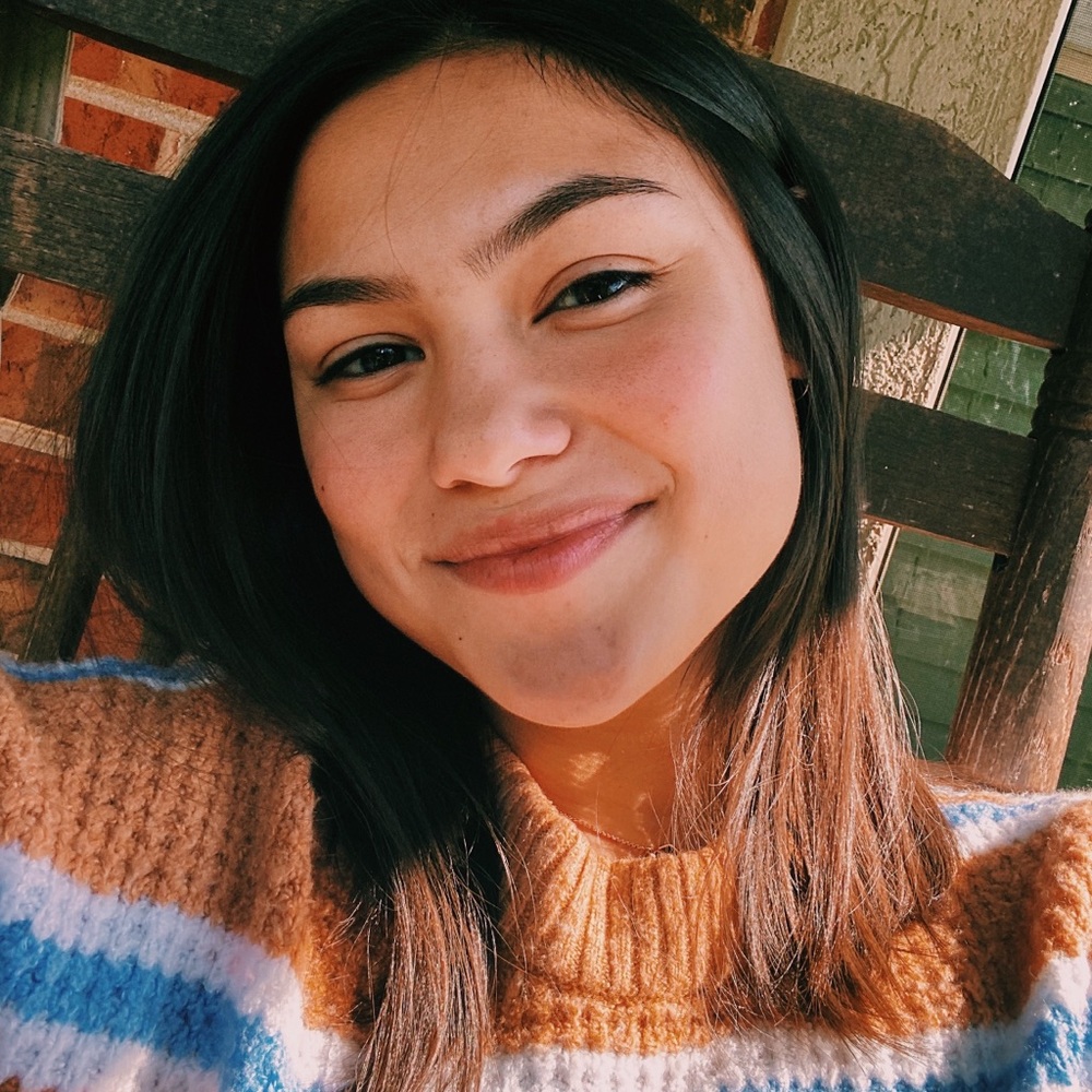Meet your Posher, Deomi
